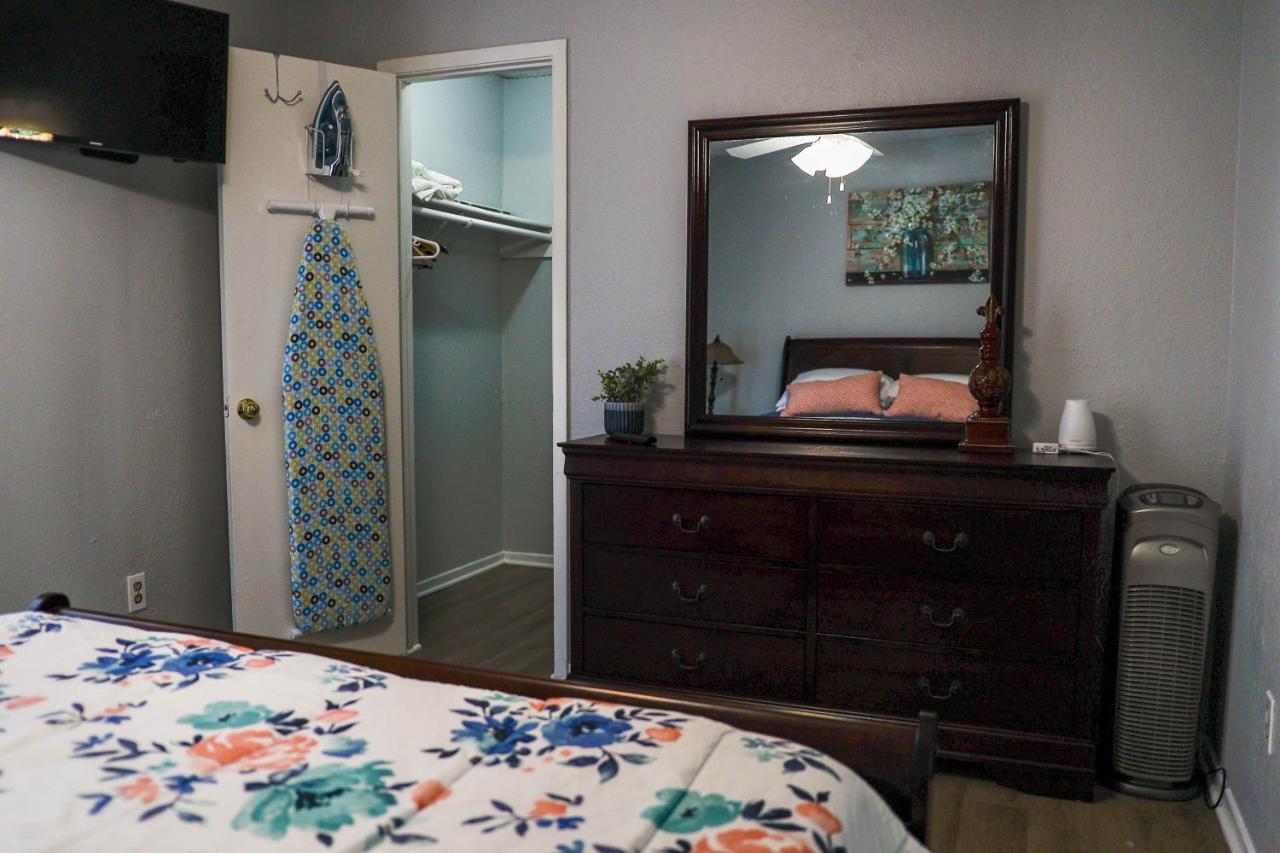Congeniality And Comfort. All The Essentials With Class, 2 Nights? 2 Weeks? Stay, Relax, Work, Or Go Out For Fun. Arlington Eksteriør billede